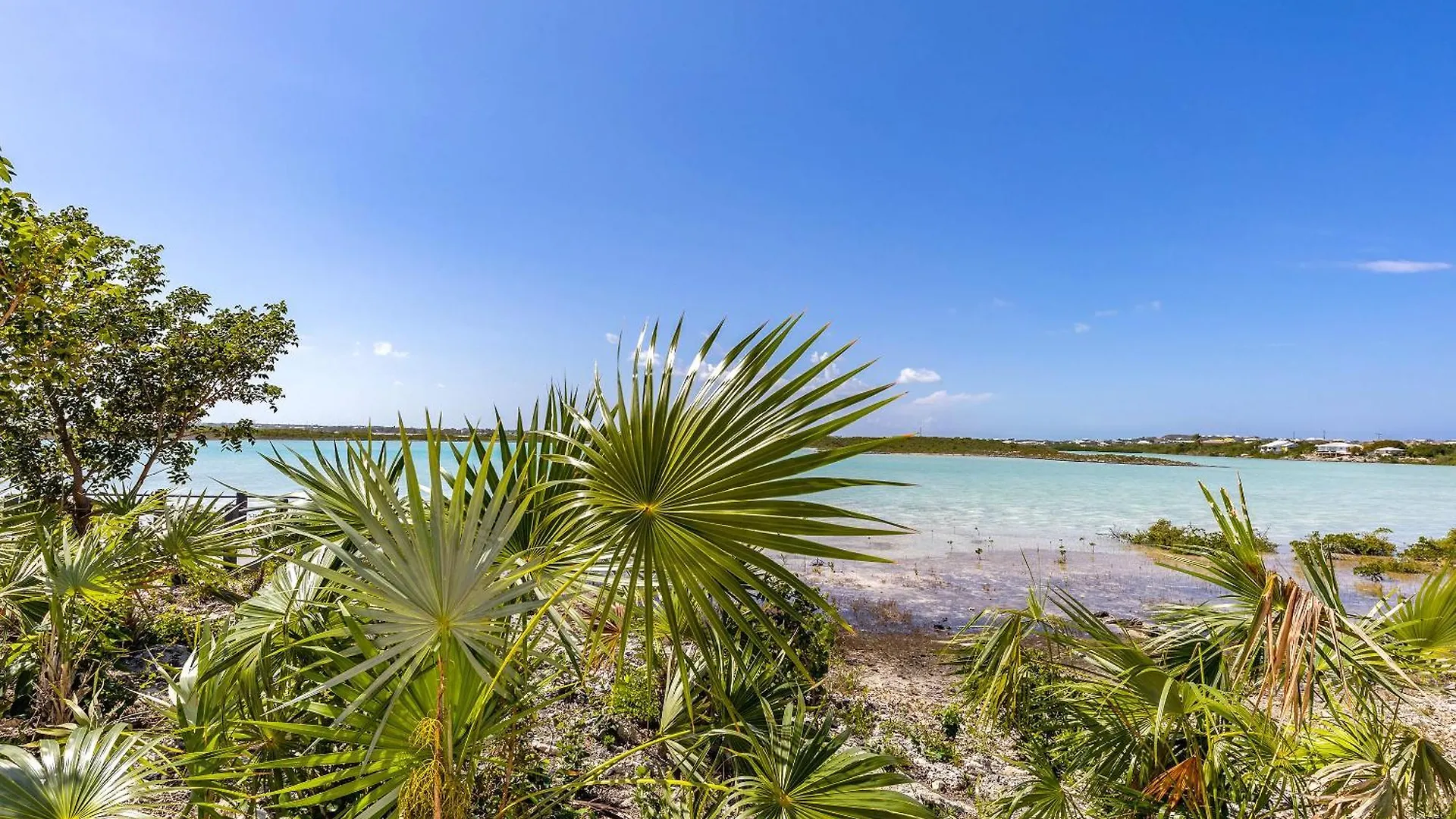 New Tropical Waterfront Cooper Jack Bay Villas Five Cays Settlement